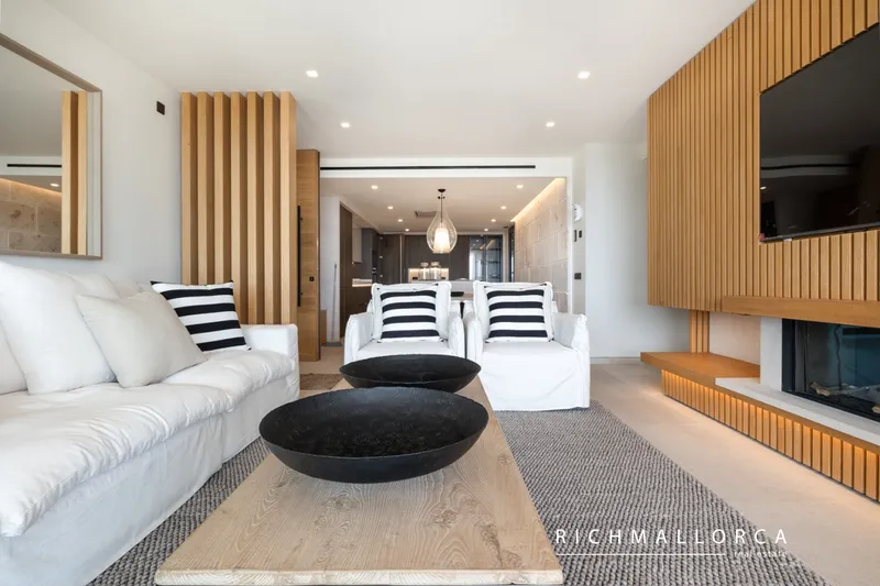 Opportunity! New construction with views in Santa Ponsa centre — photo 1