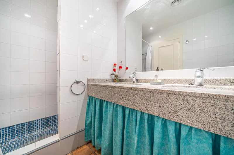 Exclusive property with garden and private pool in Son Verí Nou — photo 12
