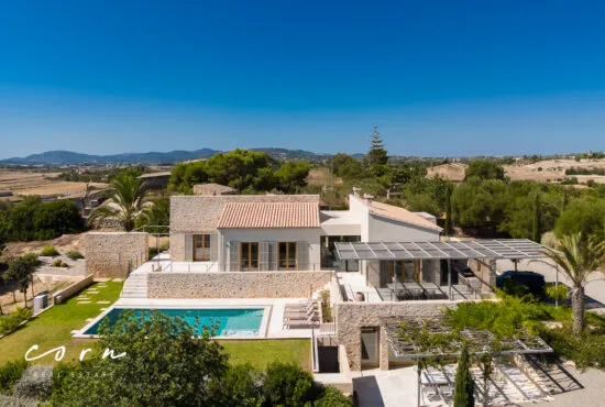 Elegant designer finca with panoramic views in Sant Llorenç des Cardassar — photo 1