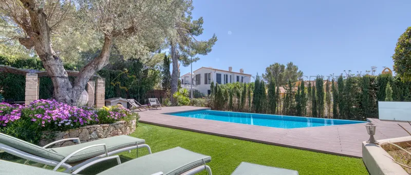 Well-kept villa in Santa Ponsa in quiet area with pool and garden — photo 4