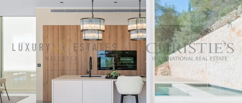 Modern designer villa in Portals with beautiful sea views in the southwest of Mallorca — photo 8