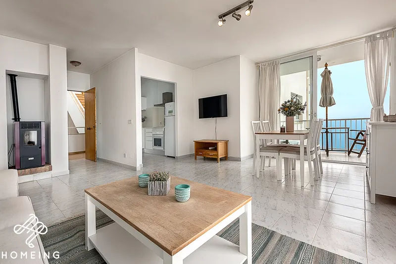 Nice apartment facing the sea with pool, 3 bedrooms, renovated. With parking and storage room. — photo 5