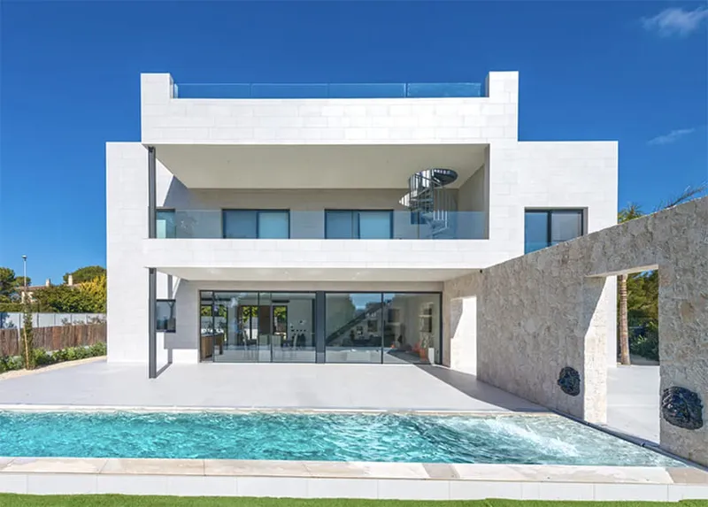 New modern villa on the first sea line in Puig de Ros — photo 2