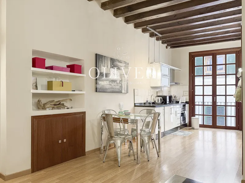 Apartment with terrace in the Old Town — photo 4