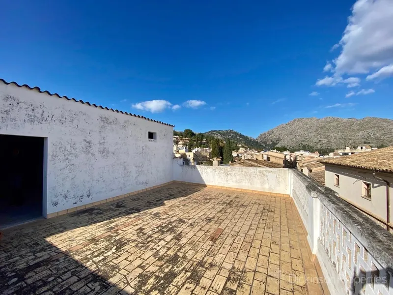 Village/town house for sale in Pollença, Mallorca, Baleares, Spain — photo 1