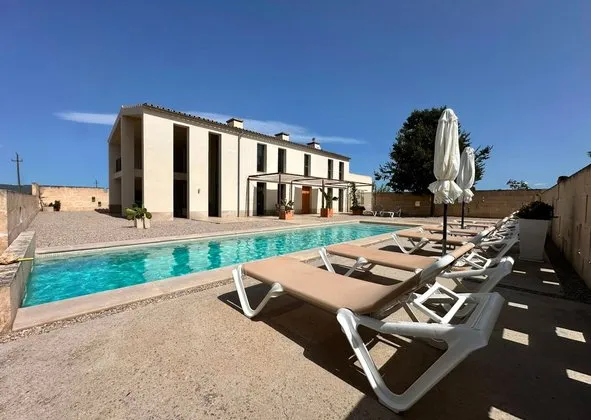 Detached house in Porreres — photo 1