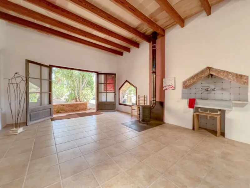 Rustic finca for sale in Santanyí. Ref. Baes-2027 — photo 2