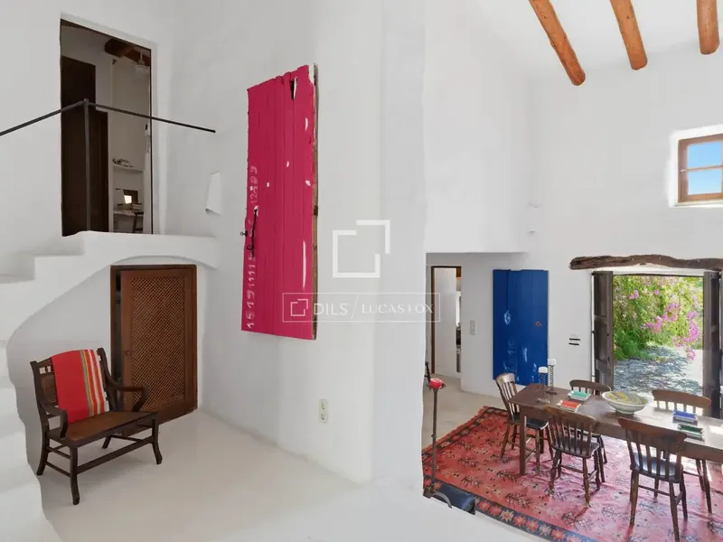 Lucas Fox presents this extraordinary rustic estate in Son Macià, a true Mallorcan gem with a pool, surrounded by nature — photo 6