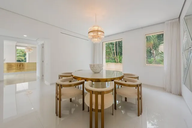 Exclusive frontline golf villa with tennis court for sale in Son Vida, Mallorca — photo 9