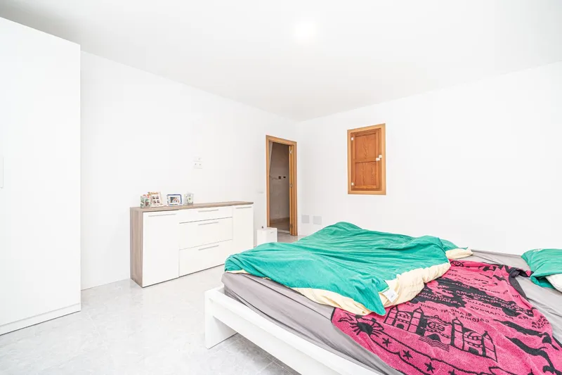 Local for sale adapted as a dwelling in the center of Porto Cristo — photo 9