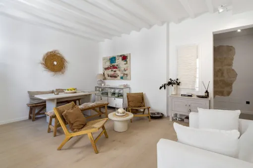 Palma de Mallorca Old Town, Charming Duplex Penthouse in Palma's Old Town with a Rooftop Terrace, Just a Few Steps from the Sea — photo 12