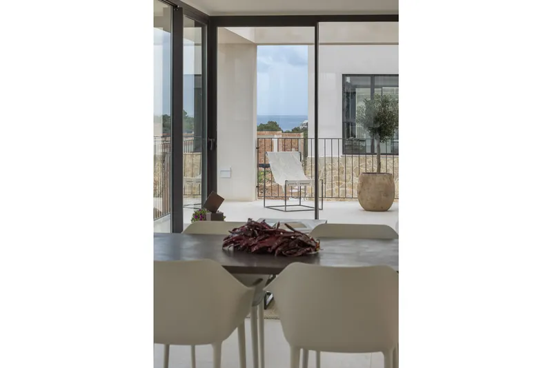 Villa in Cala Murada - Pool terrace with sun deck — photo 5