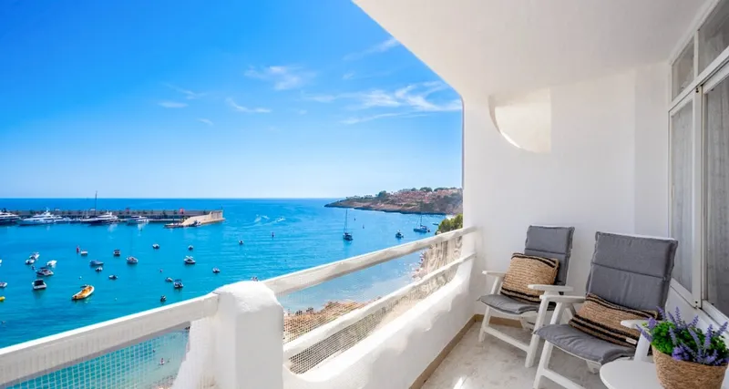 Modern sea view apartment in Santa Posa at Port Adriano for sale — photo 1