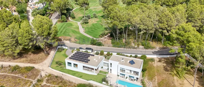 Contemporary villa in Son Vida with golf views — photo 11