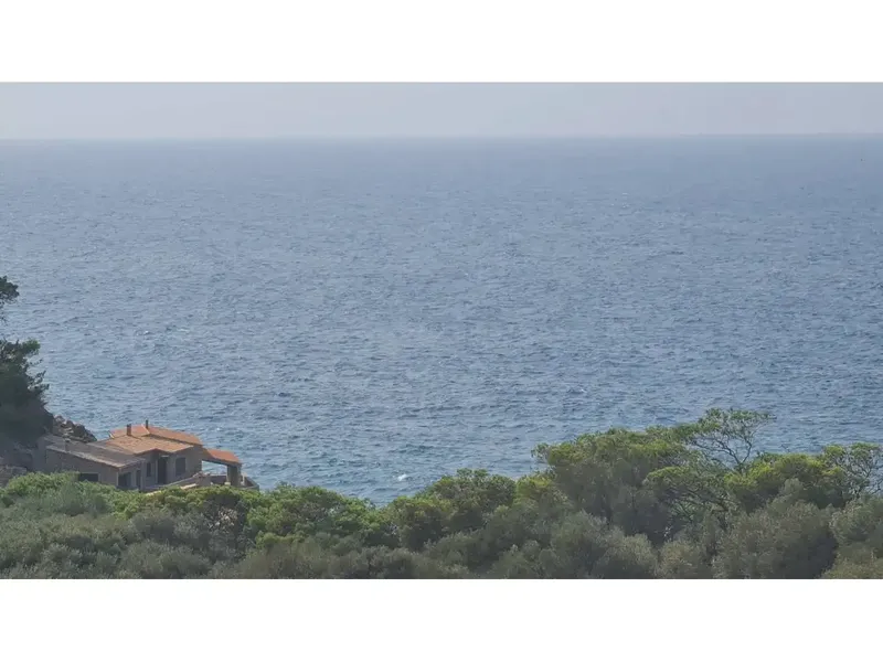 Rustic house with a privileged location in Cala Estellencs, Sierra de Tramuntana, declared a natural and landscape reserve, built — photo 5
