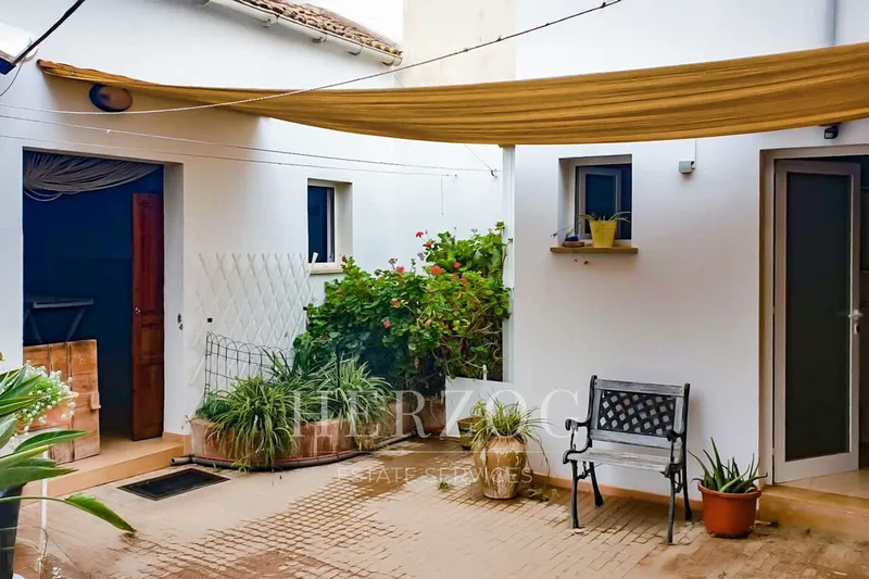 Townhouse in first sea line with sea view and expansion potential in Sa Rápita — photo 11