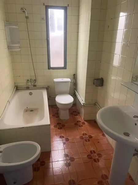 93 m² flat without lift in Palma de Mallorca — photo 6