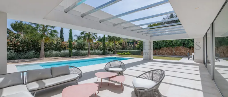 Modern villa in Sol de Mallorca with large flat plot — photo 4