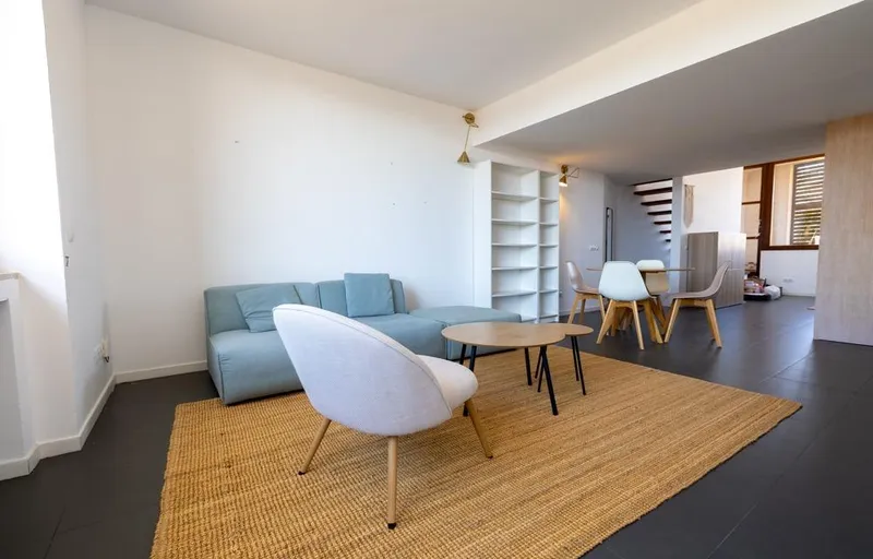 Apartment — photo 1