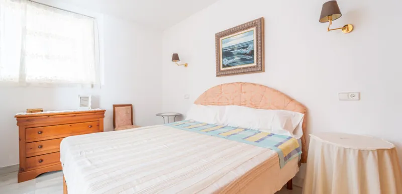 Flat for rent in Ses Salines, furnished and with large terrace — photo 12