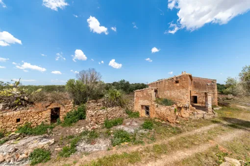 Vallgornera, rustic finca with great potential in Vallgornera — photo 4