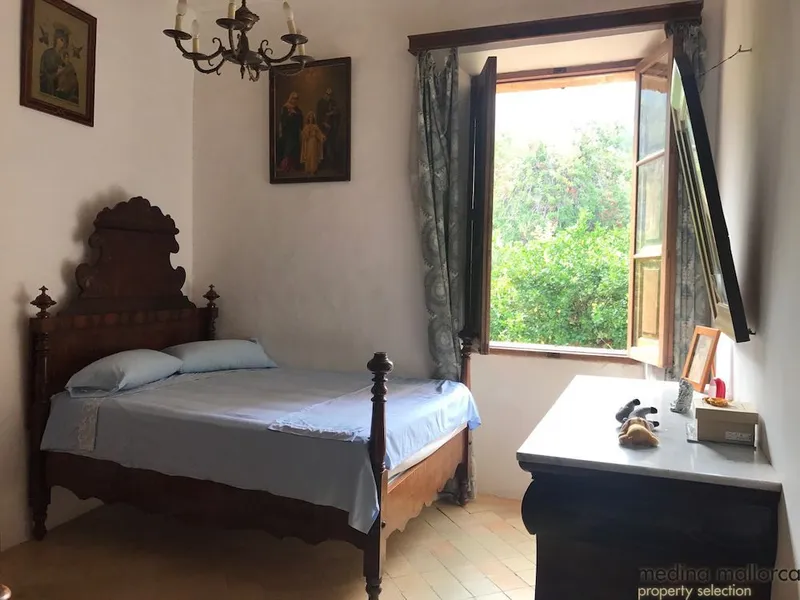 Rustic finca in Deià — photo 9