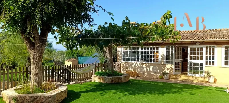 We present this wonderful rustic estate in Portol ideal for a large family, located in a privileged natural setting where you can — photo 1