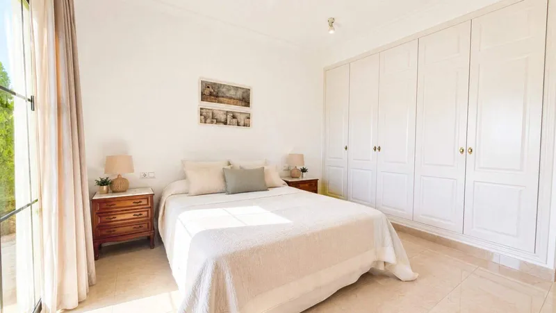 228m² semi-detached house with 4 bedrooms, garden and pool for sale — photo 9