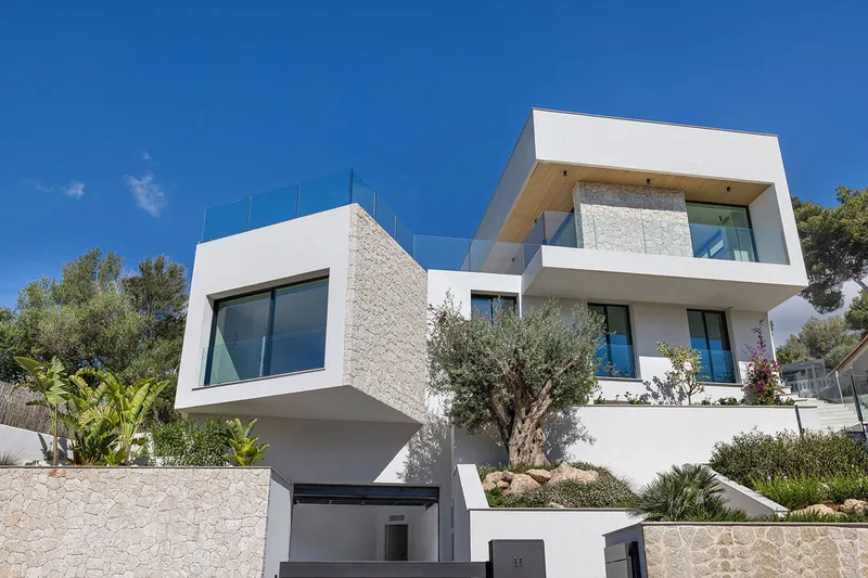 Great villa in one of the best residential areas of the southwest — photo 1