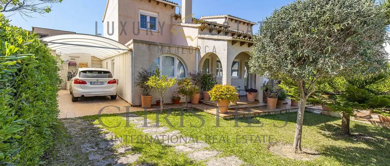 Villa first line in Port Adriano with views of the harbour. — photo 11