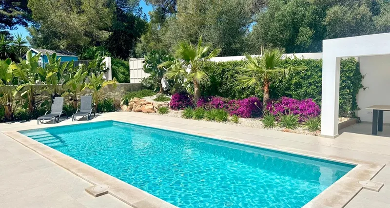 Modernised villa in Palmanova with pool and sea views for sale — photo 10