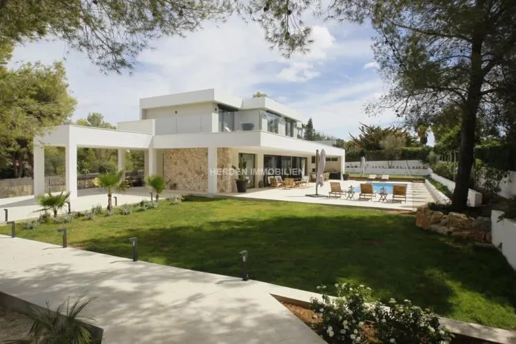 Luxury Villa Santa Ponsa Mallorca for Seasonal Rent — photo 4