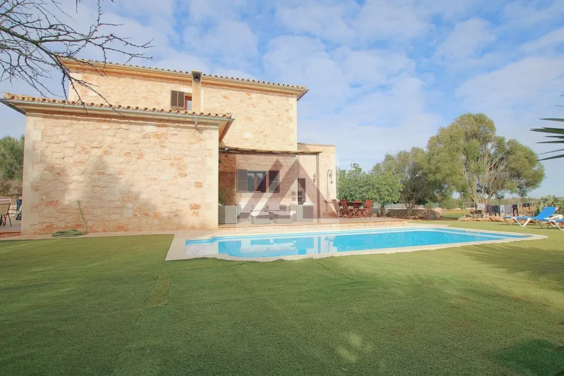 Country house for sale in Ses Salines — photo 5