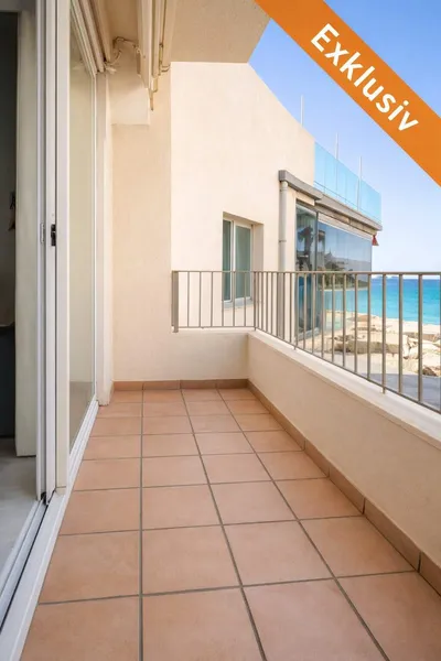 86m² Apartment with 3 Bedrooms, 2 Bathrooms and Sea View for Sale — photo 1
