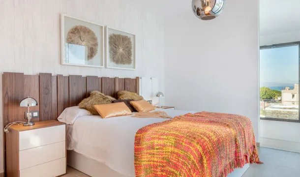 Detached luxury villa in Colonia Sant Pere beach — photo 10