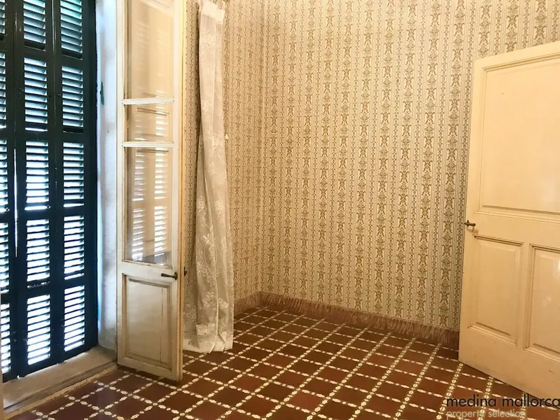 Characterful building to renovate in Felanitx — photo 11