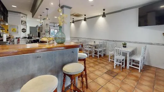 Pub - Puigpunyent, Built Surface 114m², 3 Bathrooms — photo 7