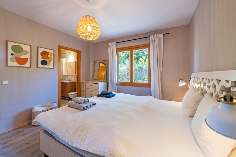 Mediterranean chalet with 2 bedrooms and garden, Sa Ràpita — photo 12