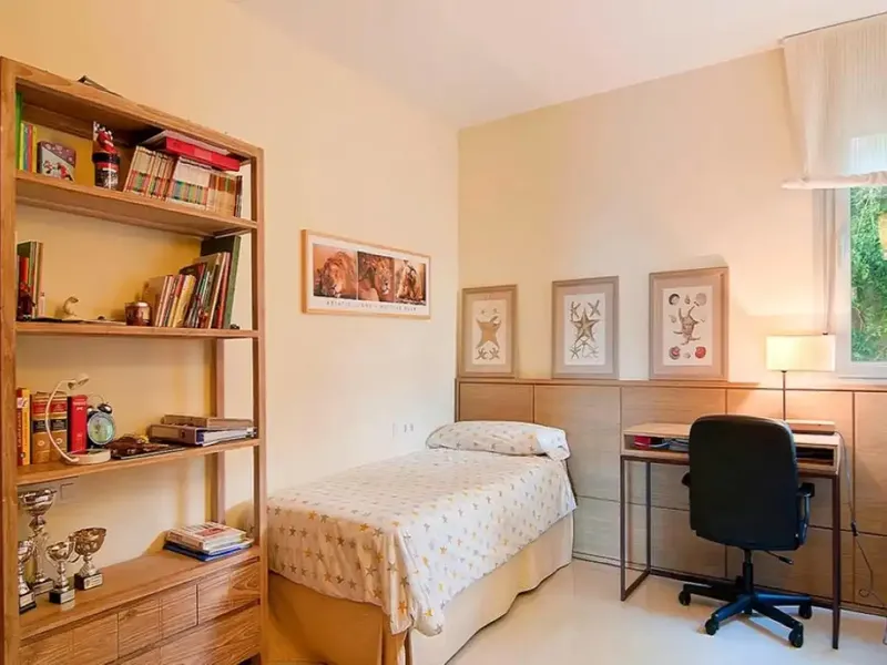 Elegant ground floor apartment in an impressive residence in Sol de Mallorca, a small coastal town in the southwest of Mallorca — photo 6