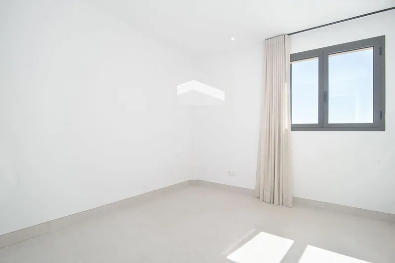 Newly built penthouse in Sa Rapita with sea views and terrace — photo 2