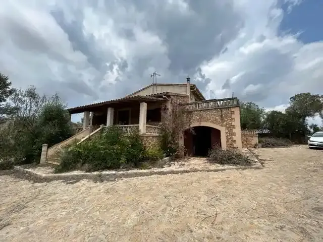 Rustic finca on the road to Colònia de Sant Jordi, km 5, belonging to the municipality of Campos — photo 9