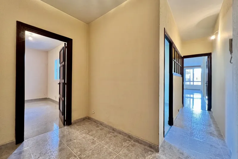 Apartment to renovate in the center of Palma — photo 1