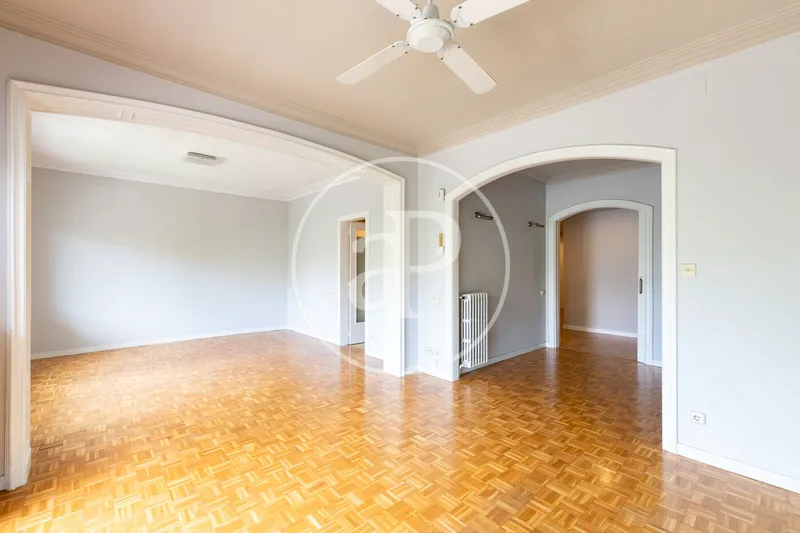 Apartment for rent in General Mitre — photo 3