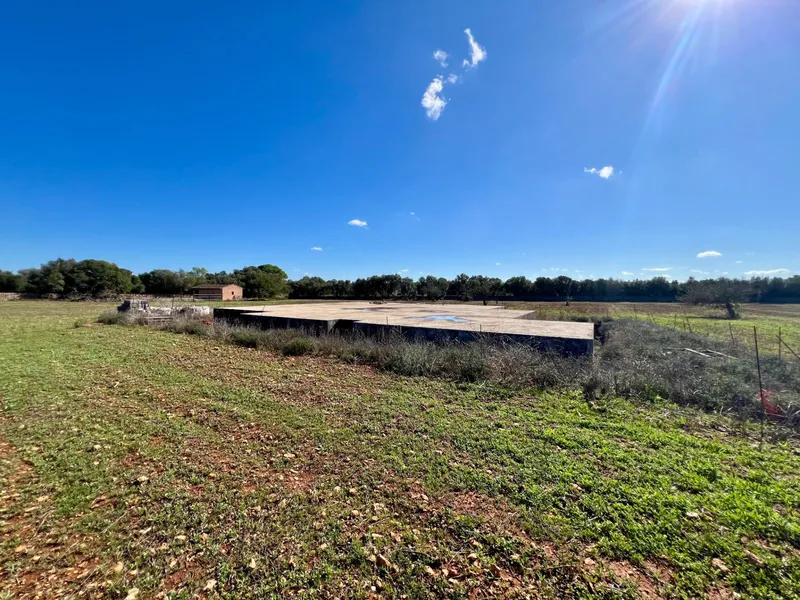Spacious Plot in Campos with Project and Foundations Completed — photo 4