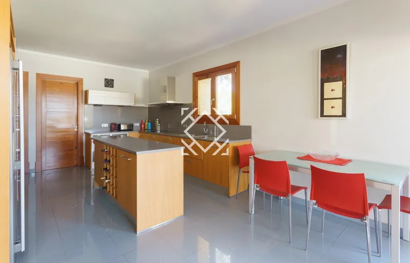 Magnificent villa for sale close to the golf course in Pollensa, north of Mallorca — photo 10