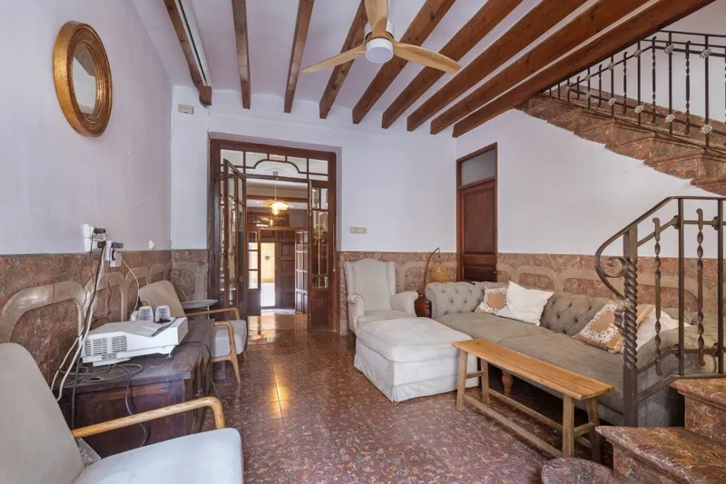 Townhouse with terrace in the heart of Sóller — photo 9