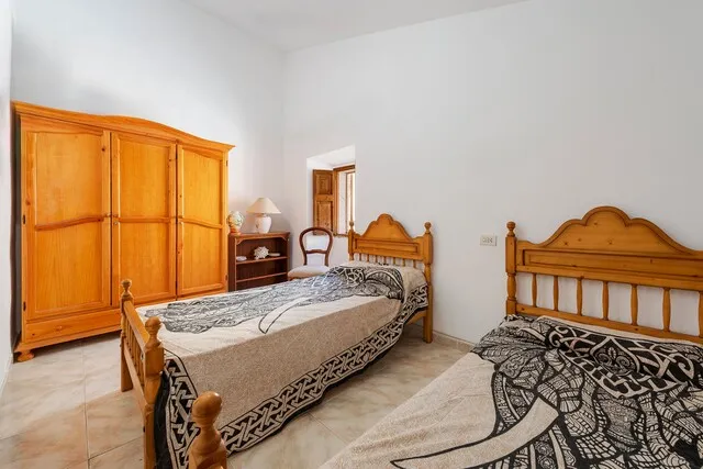 Traditional village house with roof terrace for sale in Caimari, Mallorca — photo 11