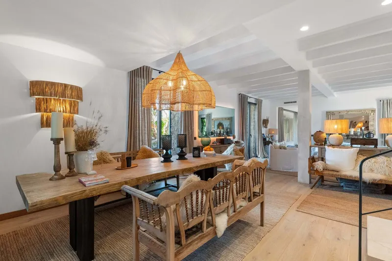 Property in Llucmajor with guest house — photo 7