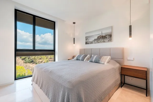 Contemporary coastal penthouse for sale in Paguera, Mallorca Southwest — photo 7