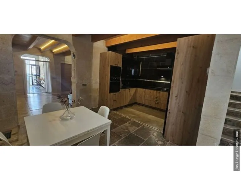 Rental of semi-detached house on Calle d'En Gual — photo 4